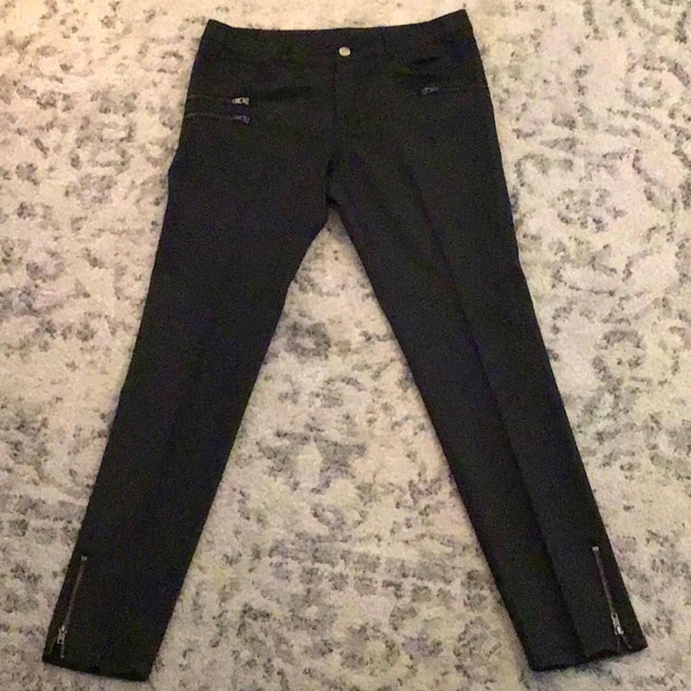 H&M Divided Ankle Zipper Skinny Jeans size 31 Dark Black